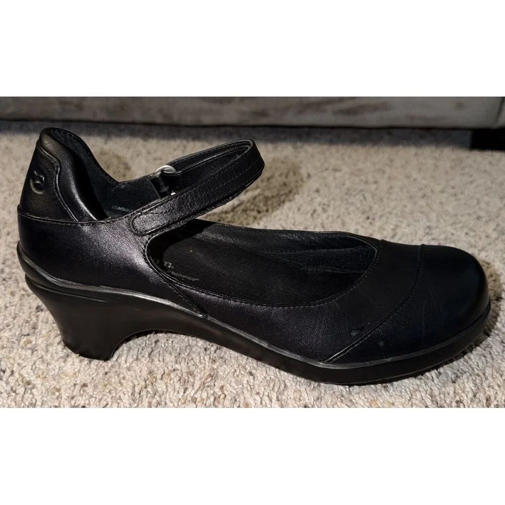 Aravon Womens Size 9.5 AA Black Leather Mary Jane Heels Comfort Shoes‎